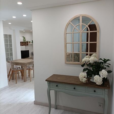 Piso Deluxe En El Centro Con Ascensor Apartment กาสโตร-อูร์เดียเลส ห้อง รูปภาพ