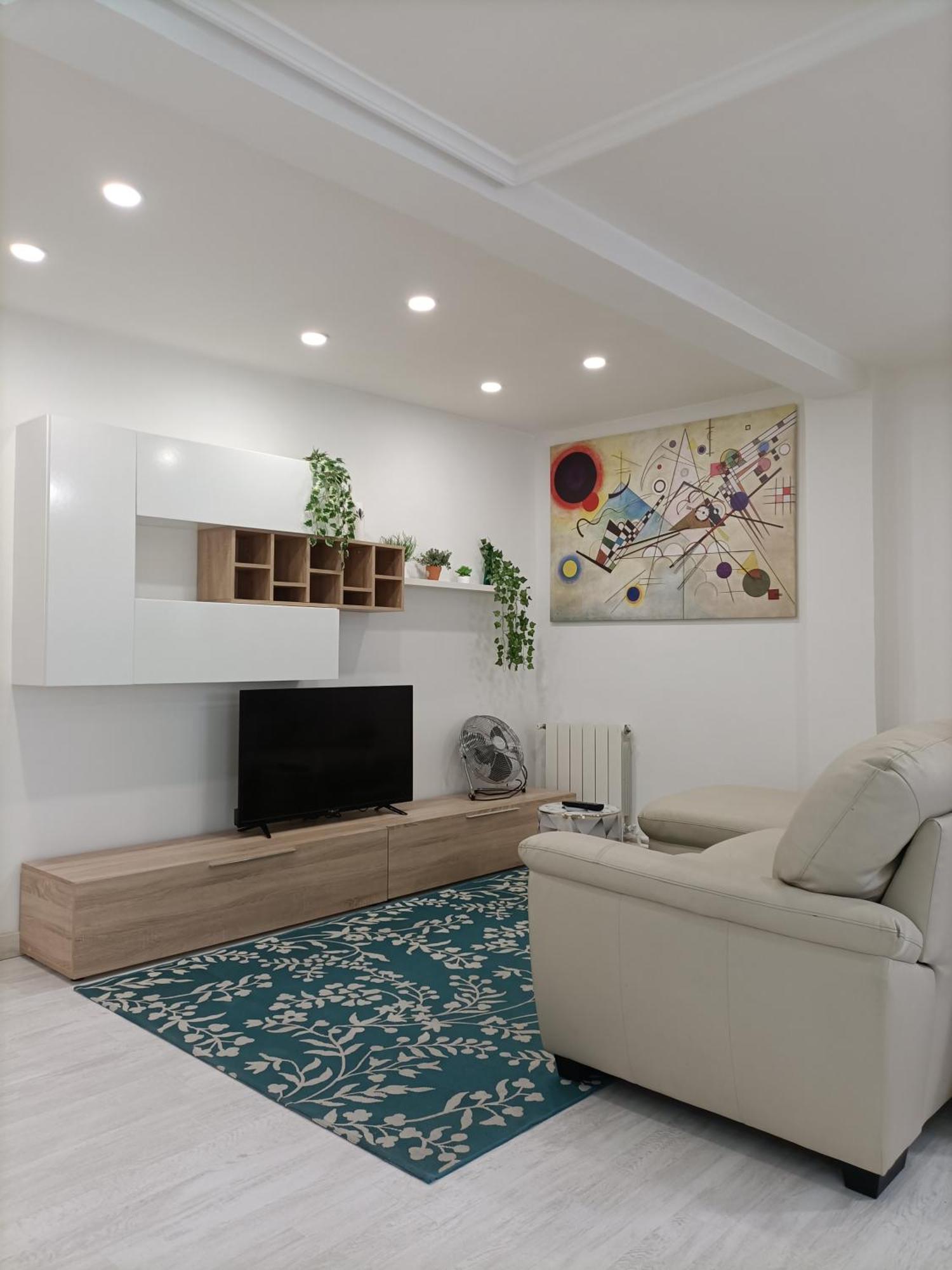 Piso Deluxe En El Centro Con Ascensor Apartment กาสโตร-อูร์เดียเลส ห้อง รูปภาพ